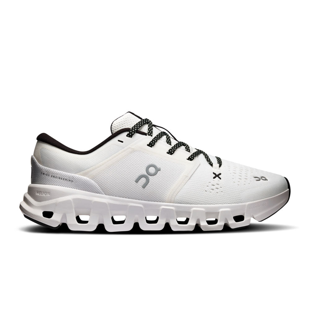 On Running Womens Cloud X 5 White | Black