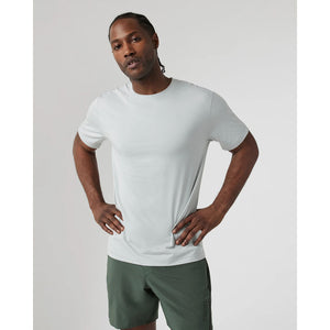 Vuori Mens Tradewind Performance Tee 2.0 Sky Grey Heather