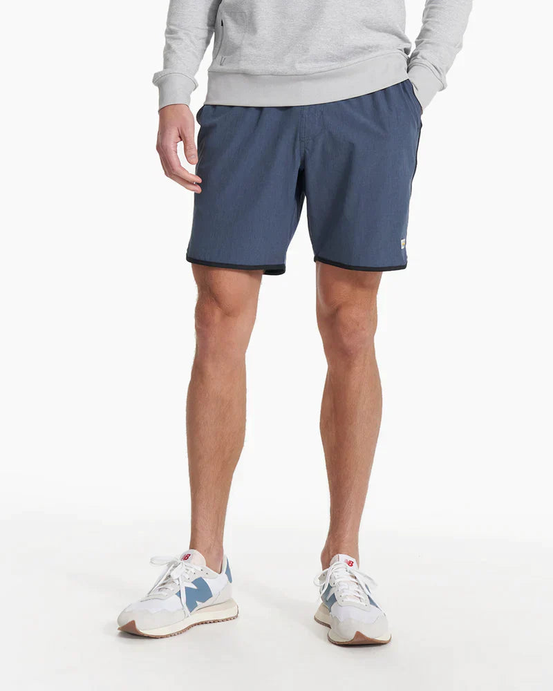 Vuori Mens Banks Short GLT Hedge Green Linen Texture