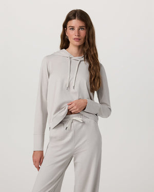 Vuori Womens Halo Essential Hoodie HEE Ecru Heather