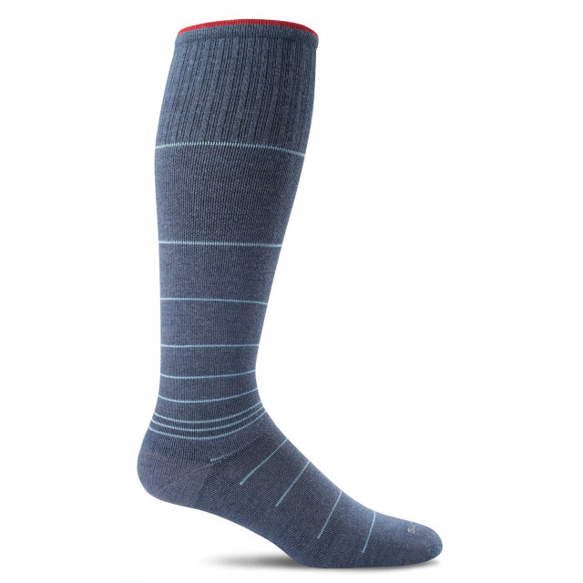 Sockwell Men&#39;s Circulator Graduated Compression Socks 650 Denim