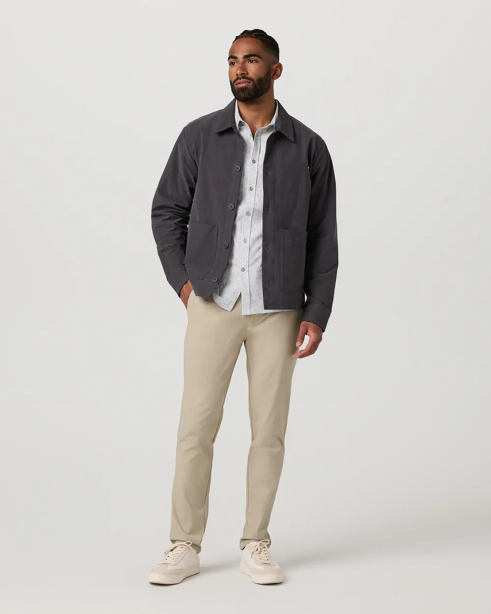 Vuori M Cascade Tech Chino Pant LOR Light Oregano