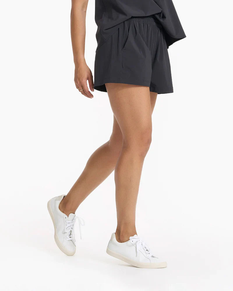 Vuori W Villa Short BLK Black