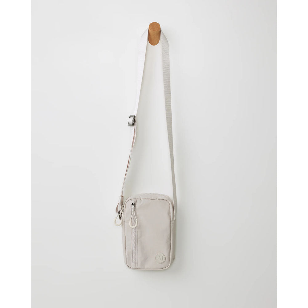 Vuori All Around Crossbody Ecru