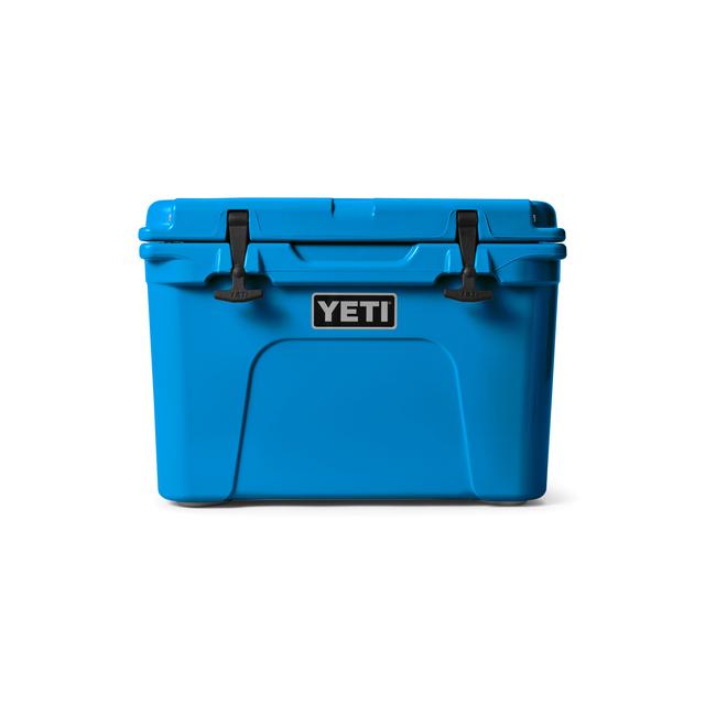 Yeti Tundra 35 Hard Cooler Big Wave Blue