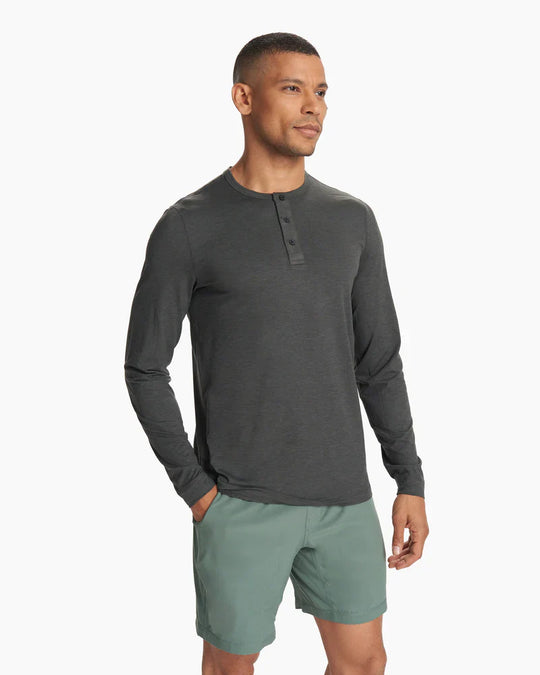 M LS Ease Performance Henley