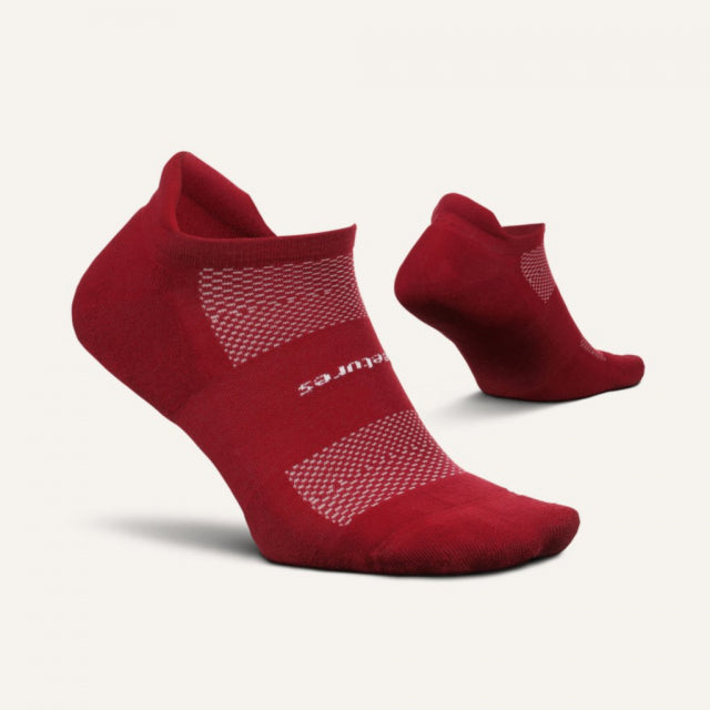 Feetures! High Performance Cushion No Show Tab Socks Vino